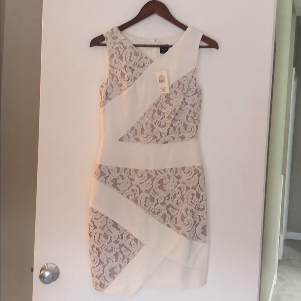 NEW white mini dress with lace, Size 2 or 4